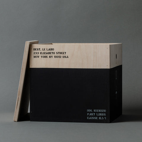 Le Labo Fragrances SANTAL 26 | large black concrete candle